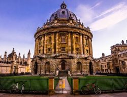 Universitas Oxford: Kampus Tertua yang Melahirkan Pemimpin Dunia