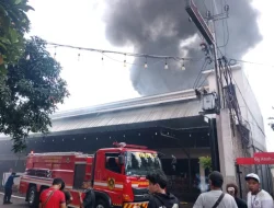 Dugaan Awal Penyebab Kebakaran di Pabrik Bingkai Cibinong
