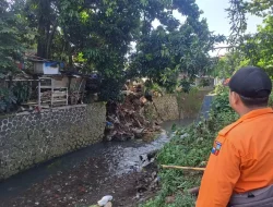 Longsor TPT di Kali Ciparigi Sukaraja Meluas